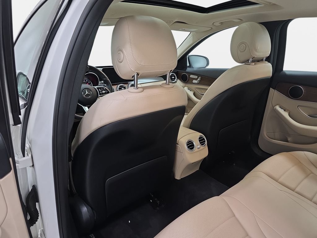 Used 2020 White Mercedes-Benz C 300 image 12