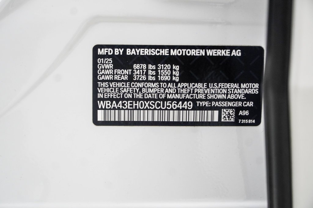 Used 2025 White BMW 750e xDrive image 62