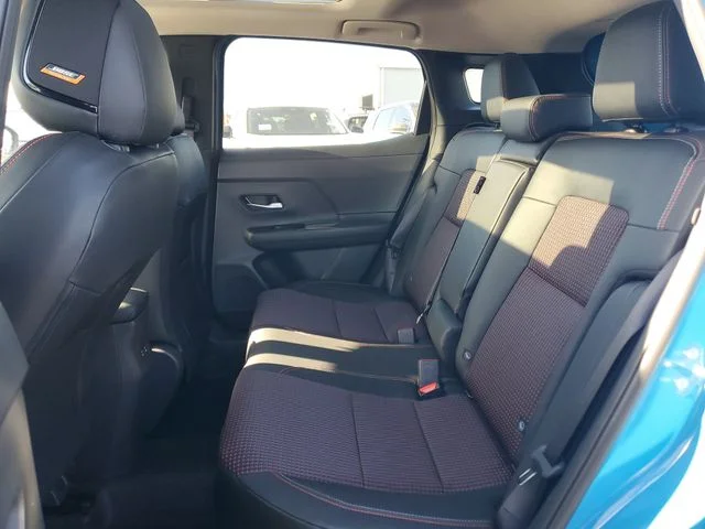 New 2026 White Nissan SR image 6