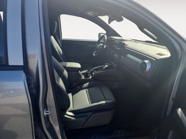 2026 Chevrolet Colorado LT - Photo 15