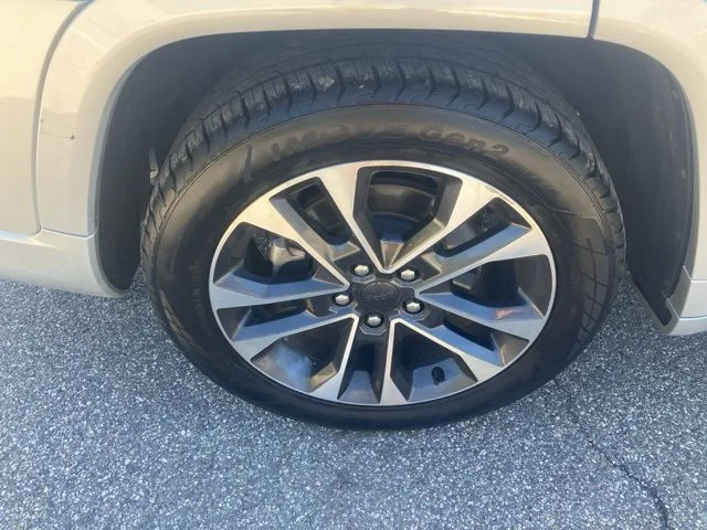 2023 Jeep Grand Cherokee L Overland - Photo 11