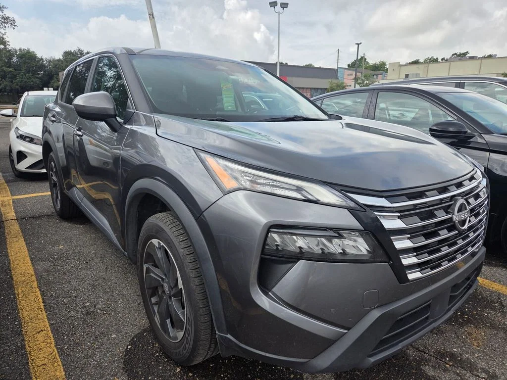Certified Used 2025 Gray Nissan SV image 3