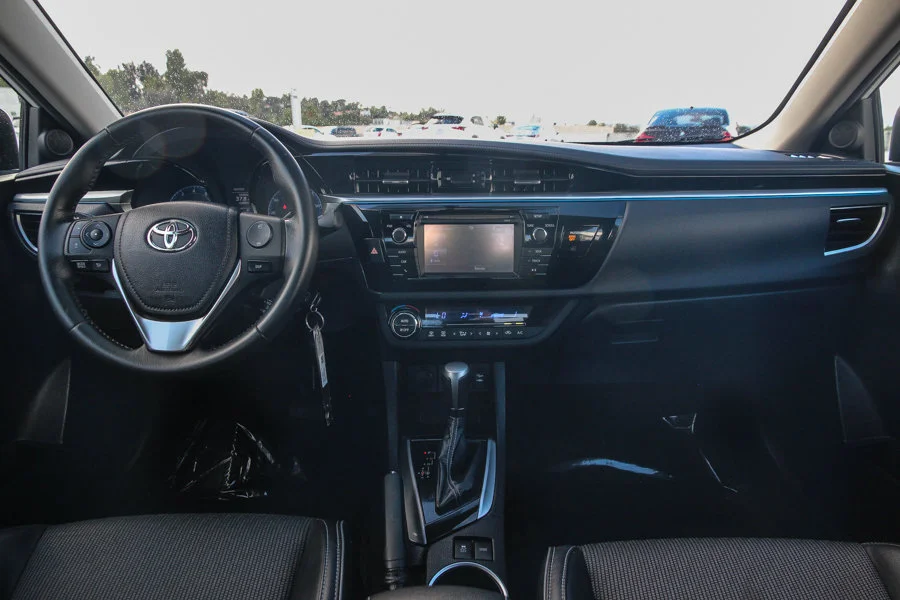 Used 2014 White Toyota S Plus image 12