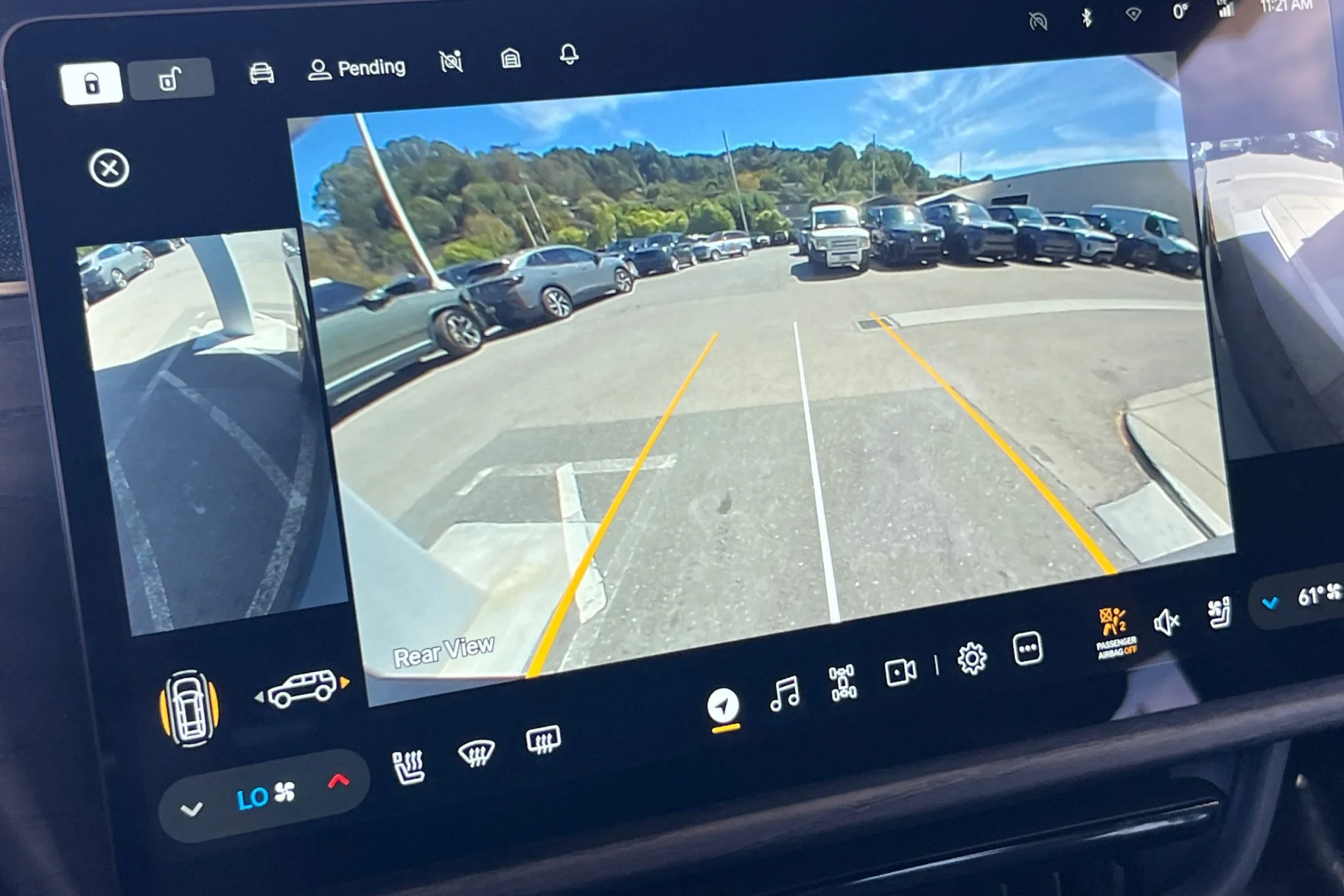 Used 2023 LA Silver Rivian Adventure image 23