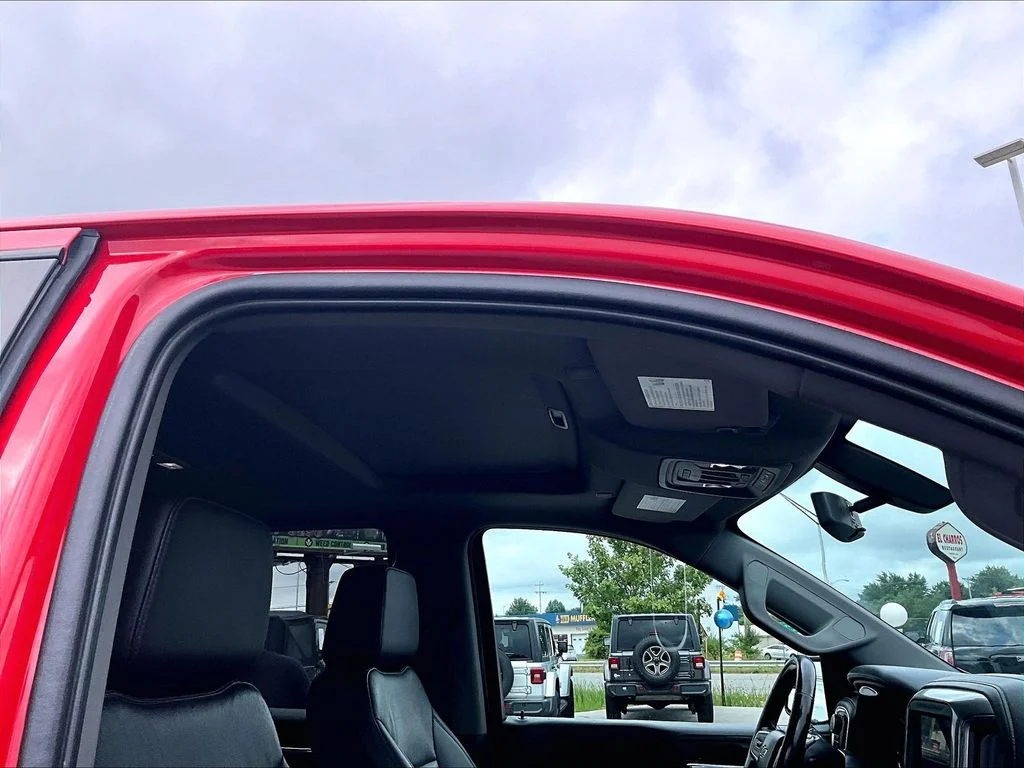 Used 2021 Red Chevrolet RST image 24