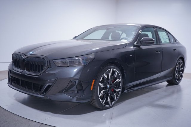 2027|BMW|5 Series|550e xDrive|4D Sedan