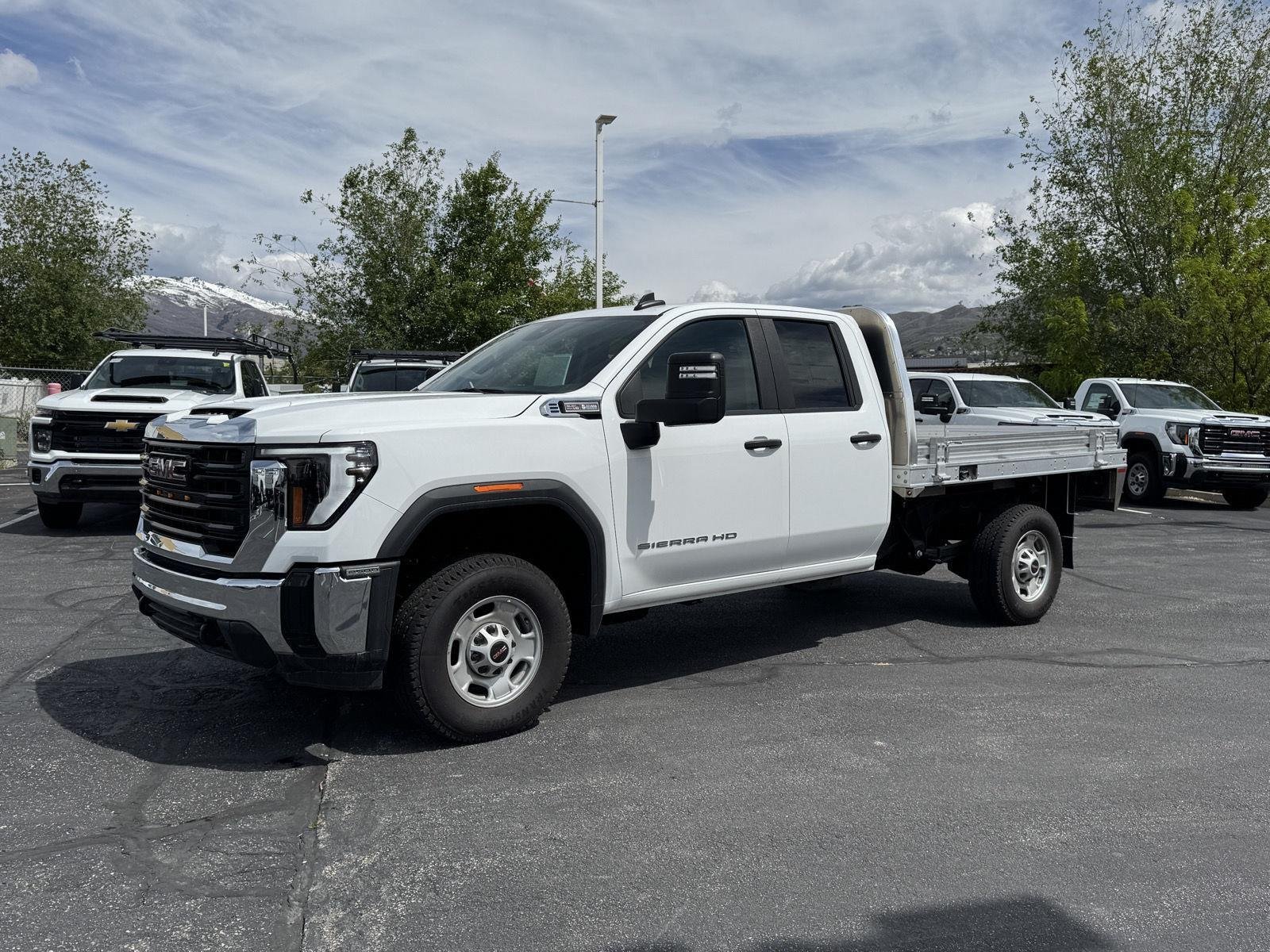 2025 GMC Sierra 4WD Double Cab Standard Box Pro's photo