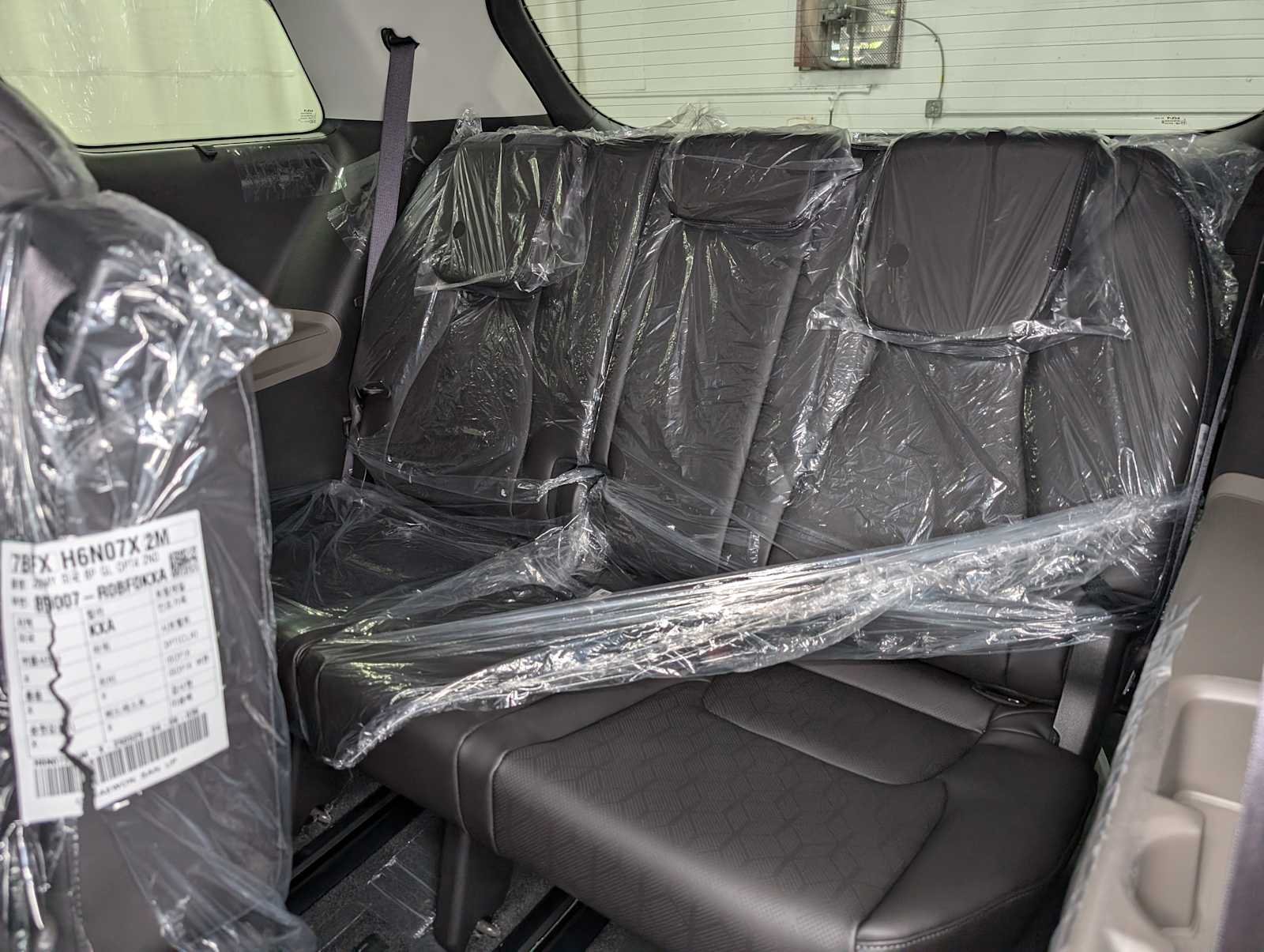 2026 Kia Carnival EX - Photo 17