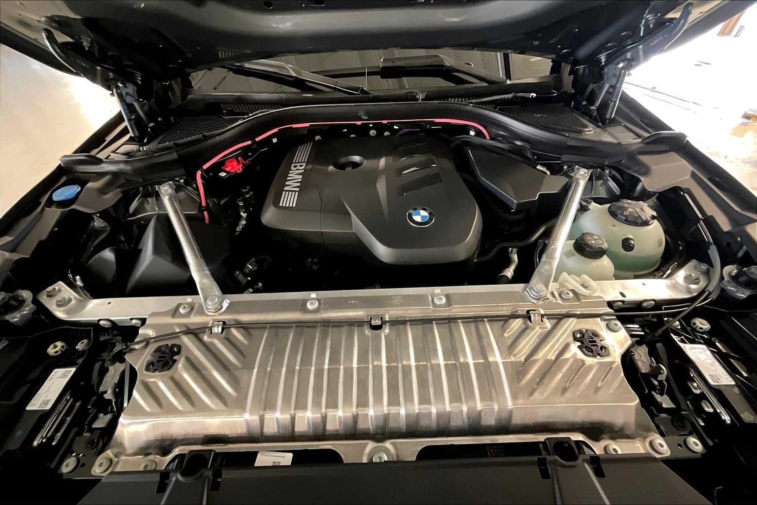2026 BMW X3 30 - Photo 16