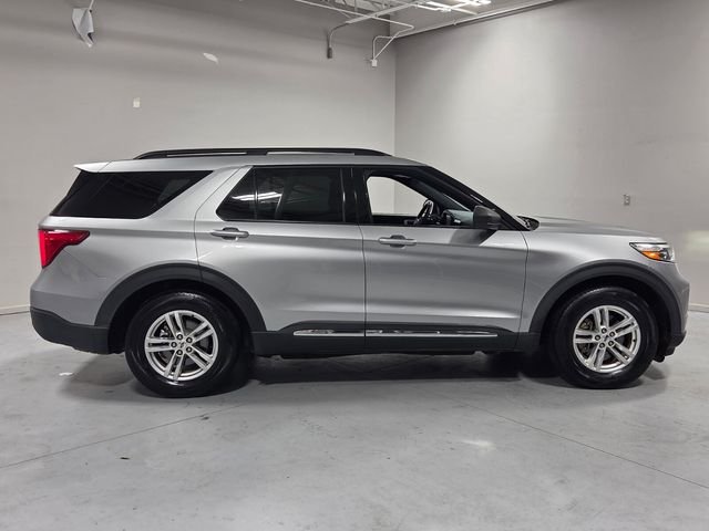Used 2020 Silver Ford XLT image 16