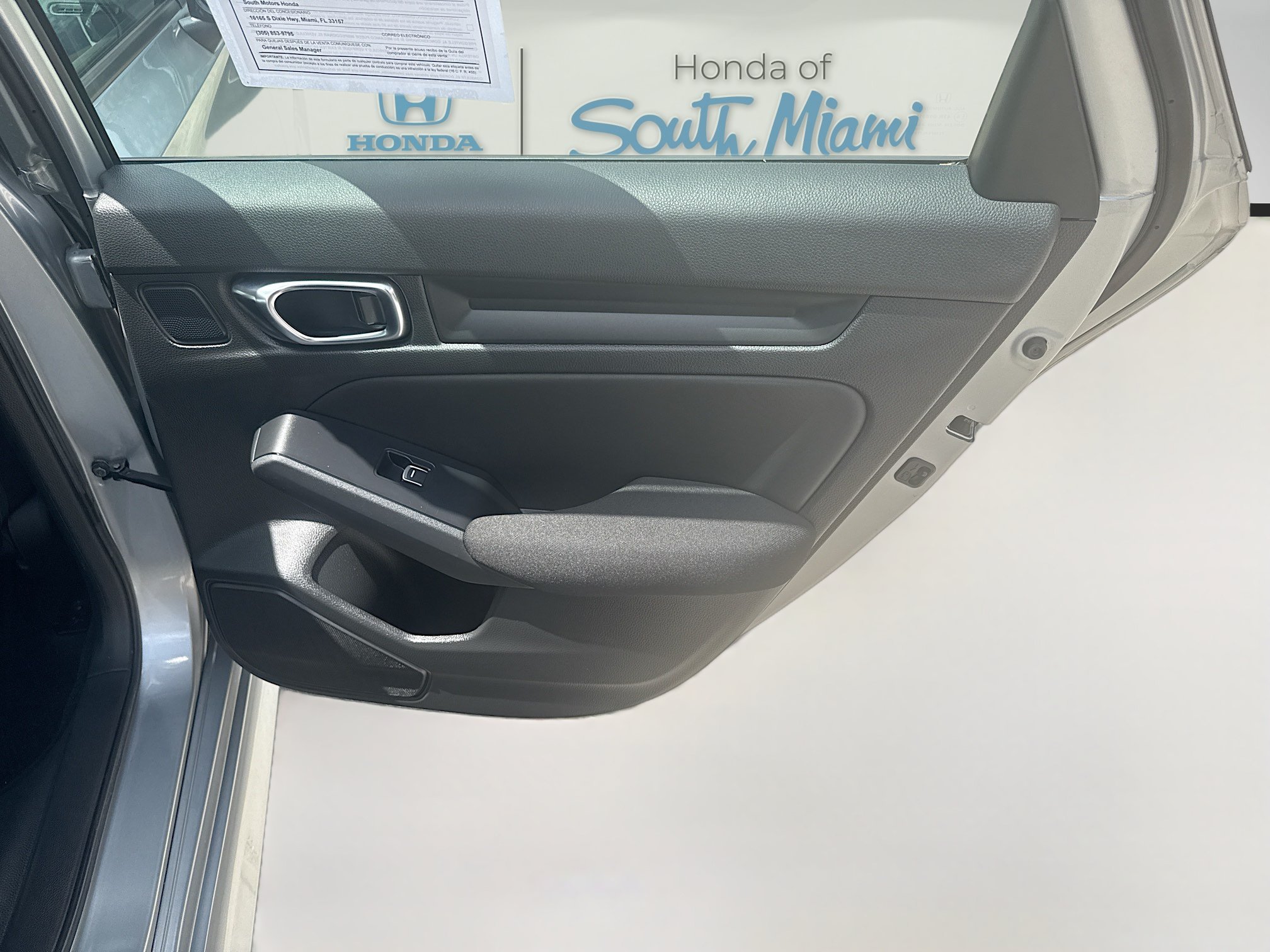 2025 Honda Civic LX - Photo 29