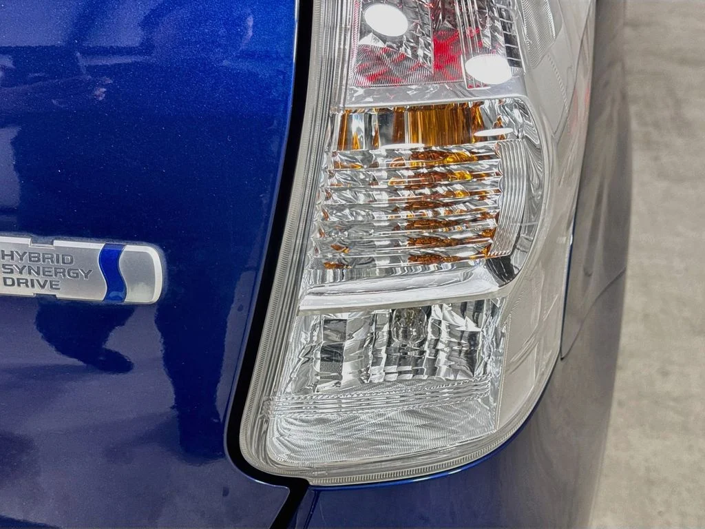 Used 2013 Blue Toyota Five image 29
