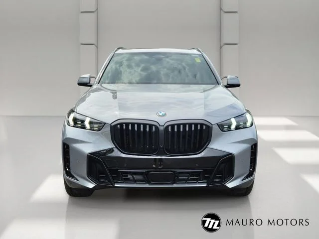 Used 2026 Gray BMW xDrive40i image 7