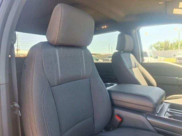 New 2026 Oxford White Ford STX® image 32