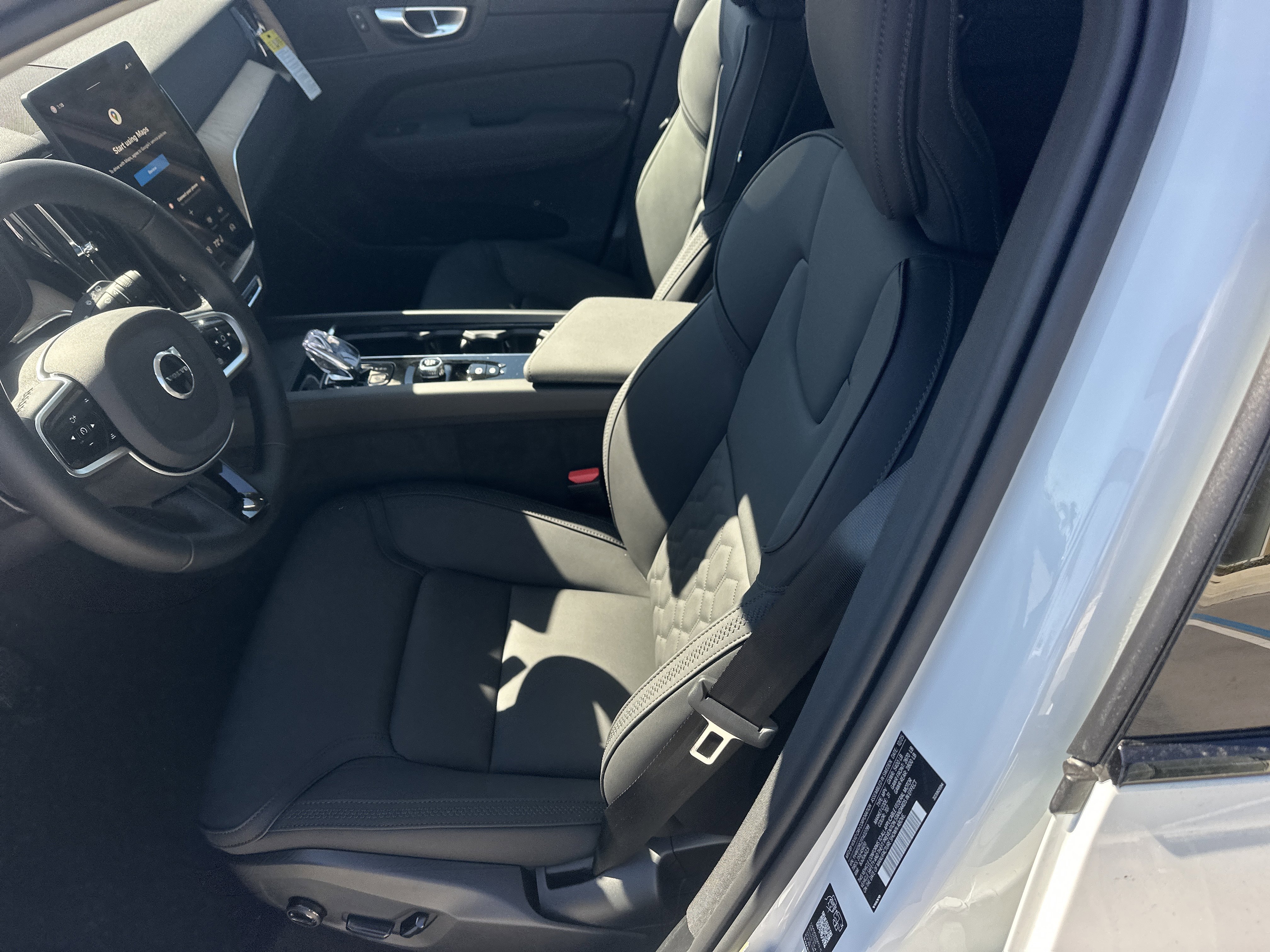 New 2026  Volvo Plus image 18
