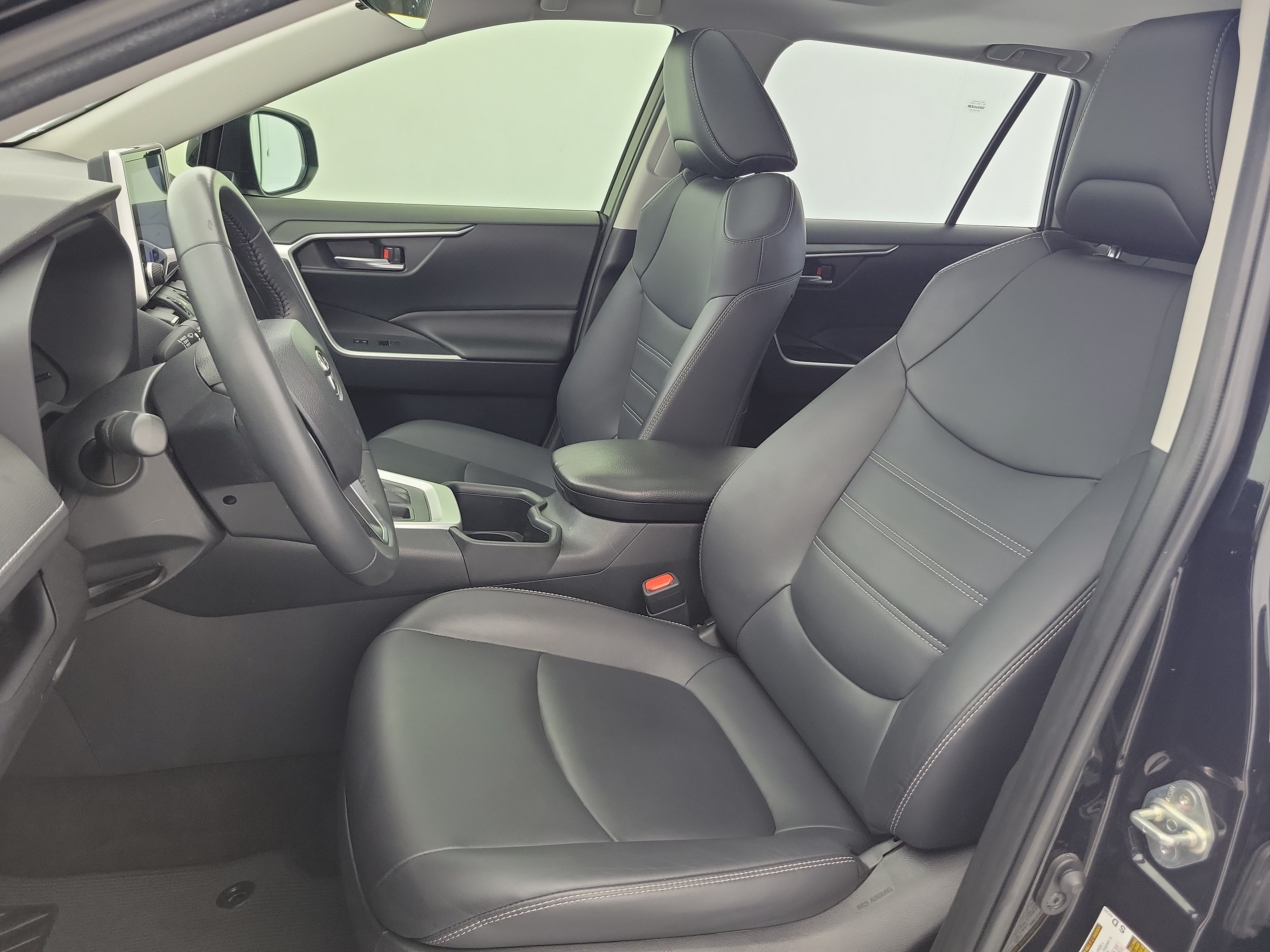 Used 2024 Midnight Black Metallic Toyota XLE Premium image 19