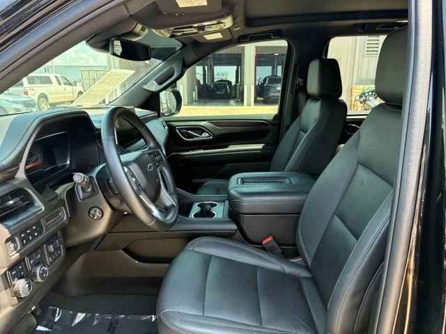 Used 2024 Black Chevrolet Z71 image 7