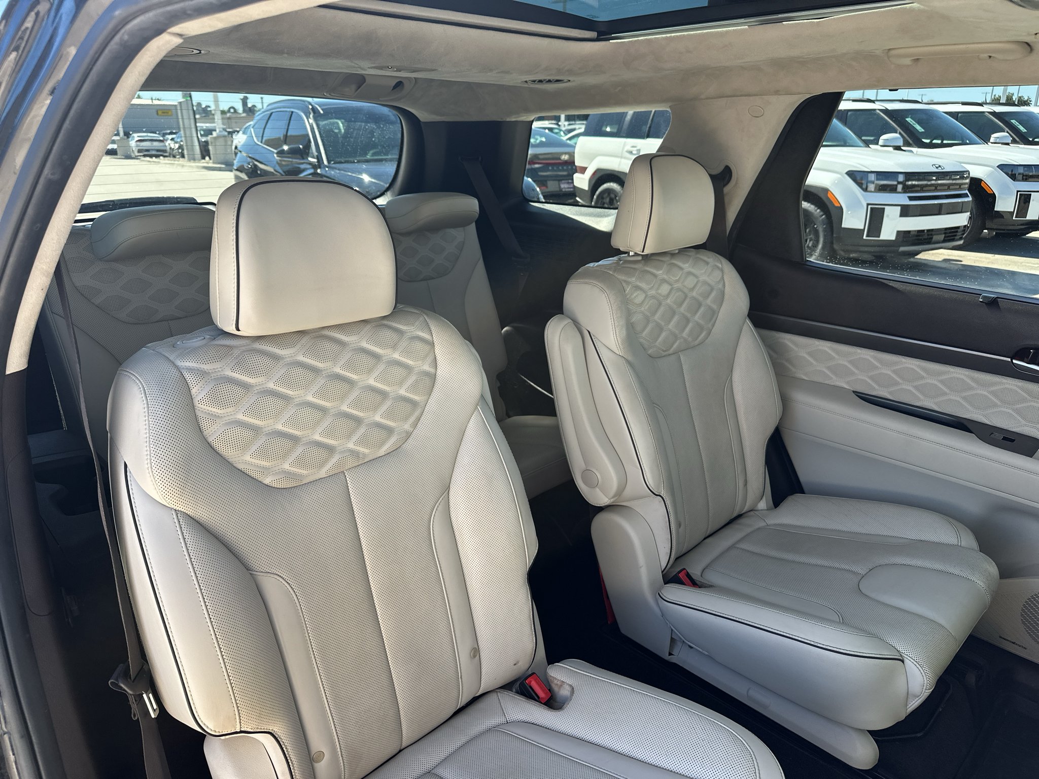 Used 2020 Becketts Black Hyundai Limited image 35