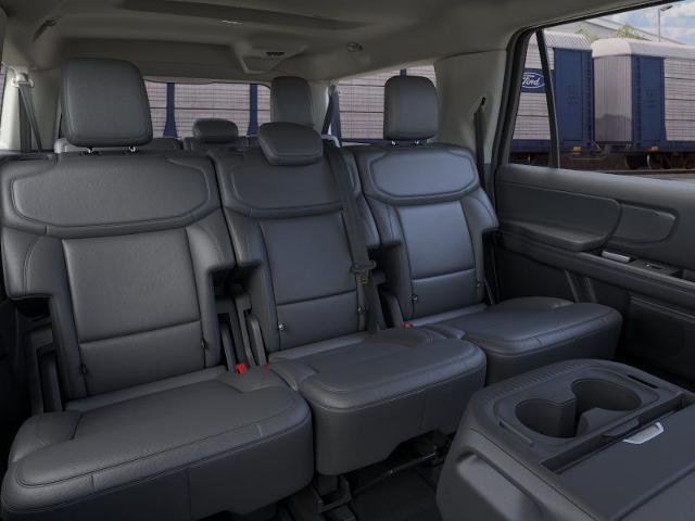 New 2026 Star White Metallic Tri-Coat Ford MAX Active image 31