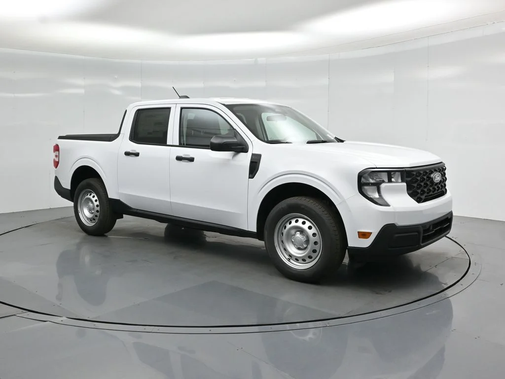 New 2026 Oxford White Ford XLT image 20