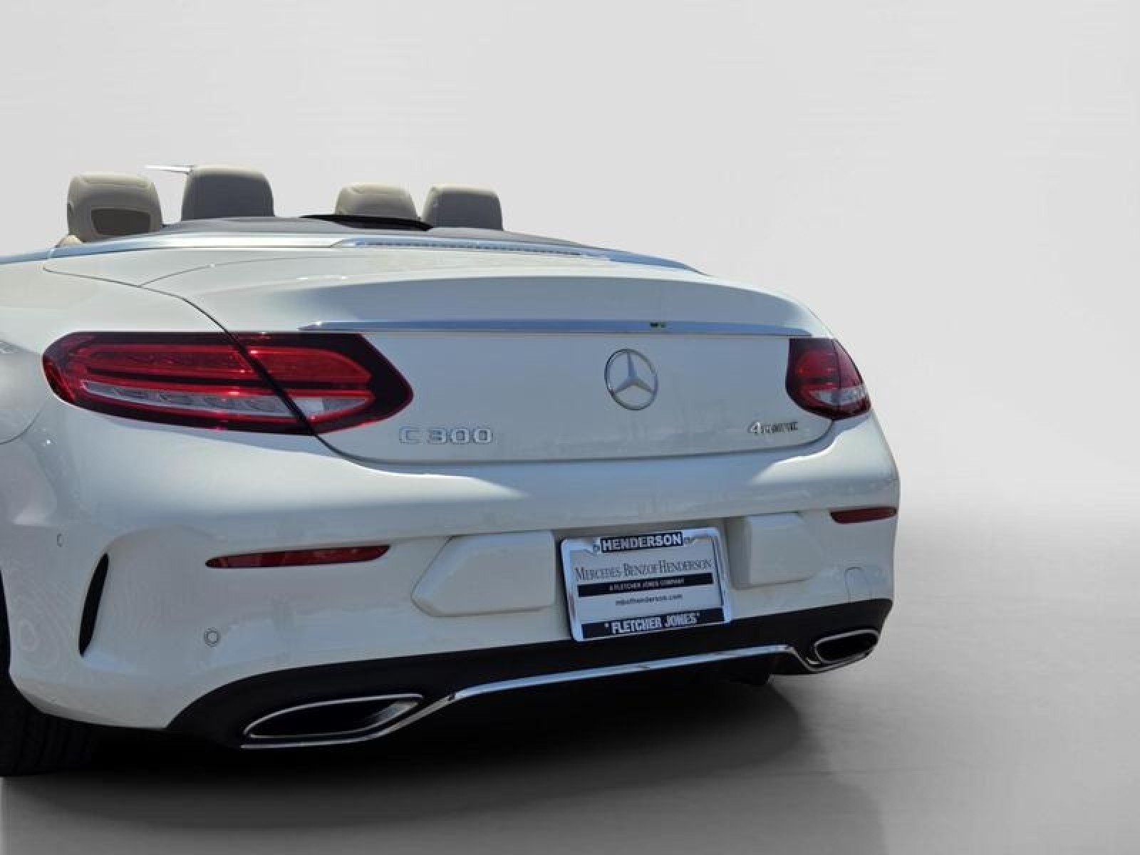 Used 2019 Polar White Mercedes-Benz C 300 image 4