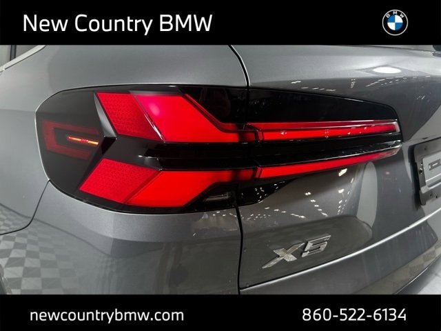 Used 2026 Skyscraper Grey Metallic BMW xDrive50e image 32