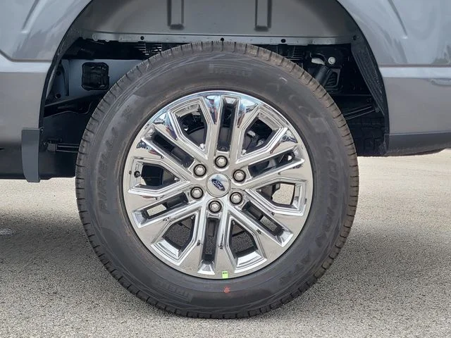 New 2026 Gray Metallic Ford XLT image 8