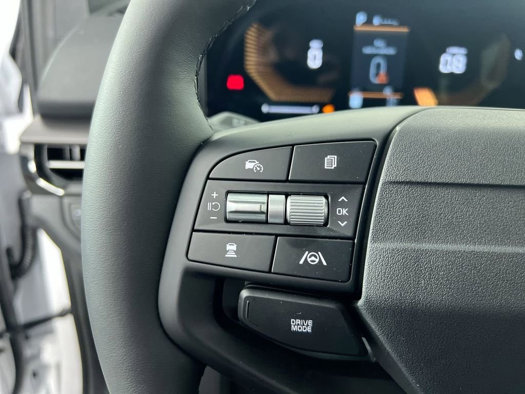 New 2026 Glacial White Pearl Kia EX image 18