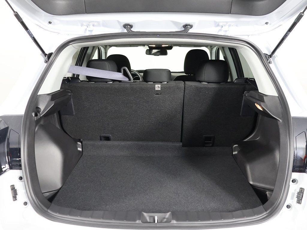 2025 Mitsubishi Outlander Sport ES - Photo 14