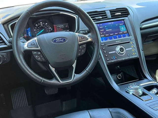 Certified Used 2019 White Platinum Clearcoat Metallic Ford Titanium image 14