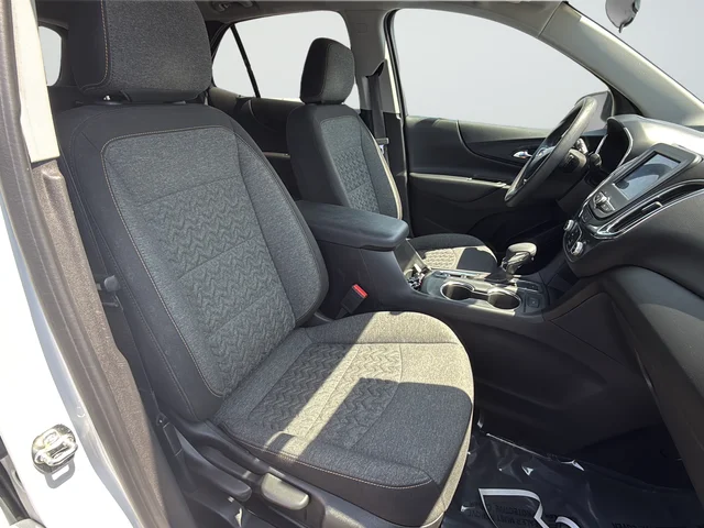 Used 2023 White Chevrolet LT image 26