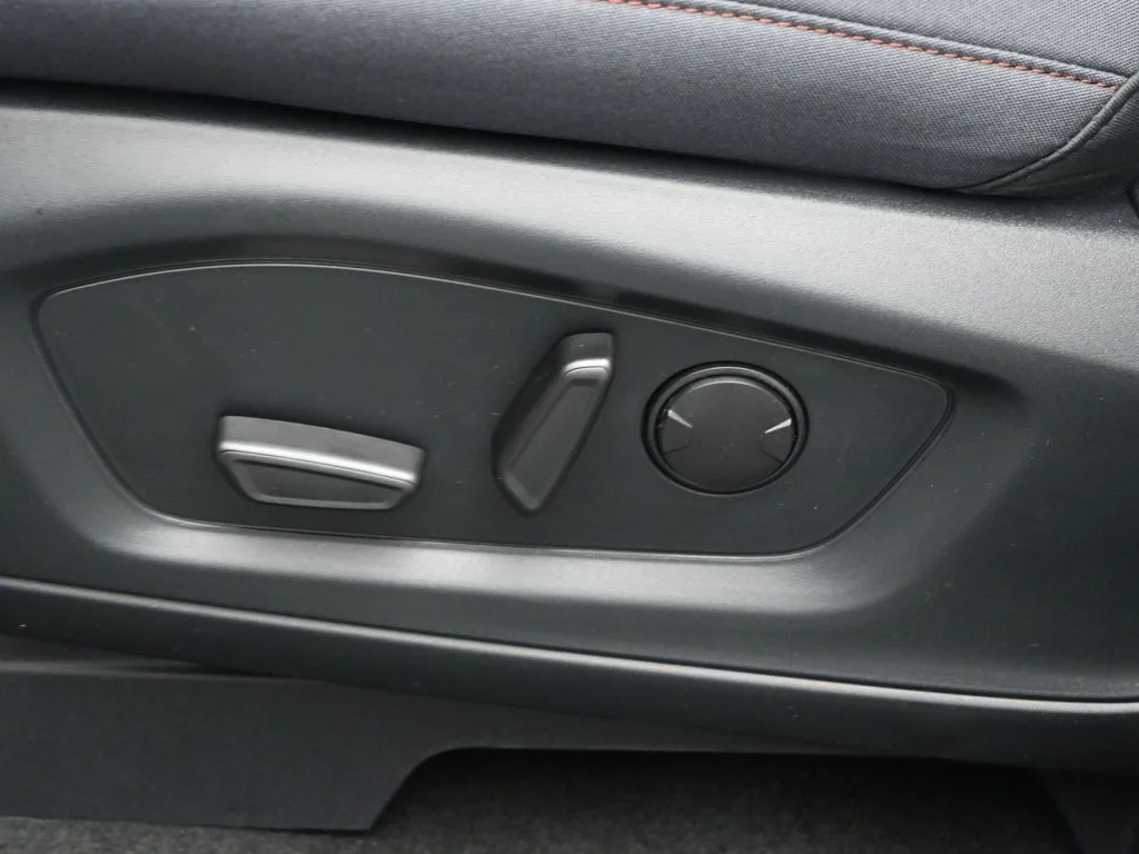 New 2026 Carbonized Gray Metallic Ford Active image 9