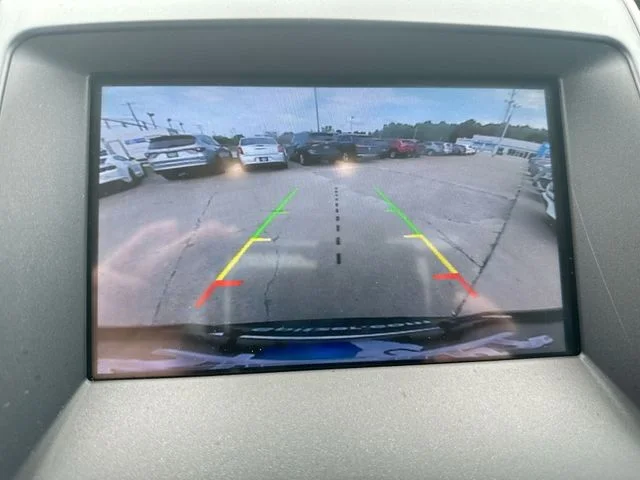 Used 2019 White Ford SEL image 17