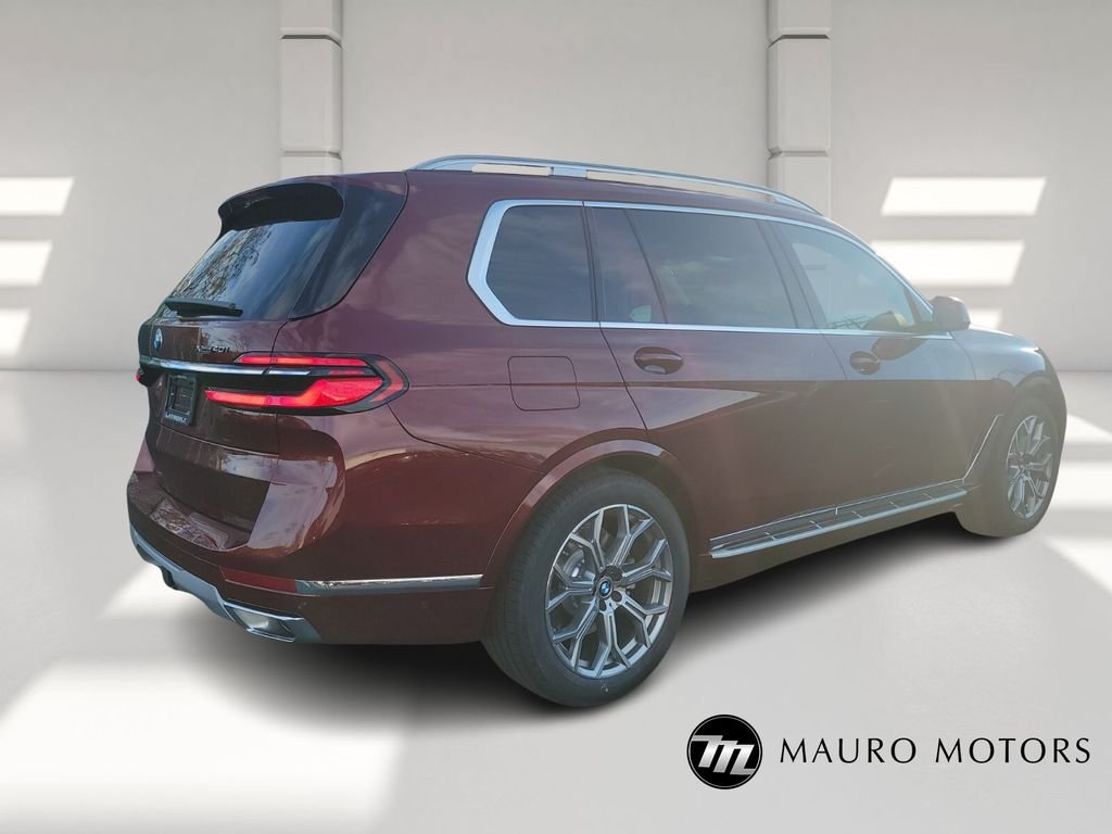 Used 2026 Red BMW xDrive40i image 3