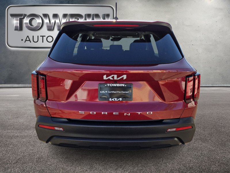 Used 2022 Passion Red Tintcoat KIA LX AWD image 5