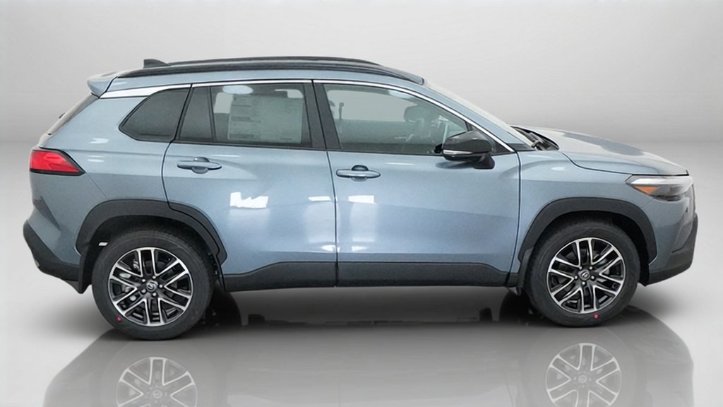 New 2026 Celestite Toyota XLE image 7