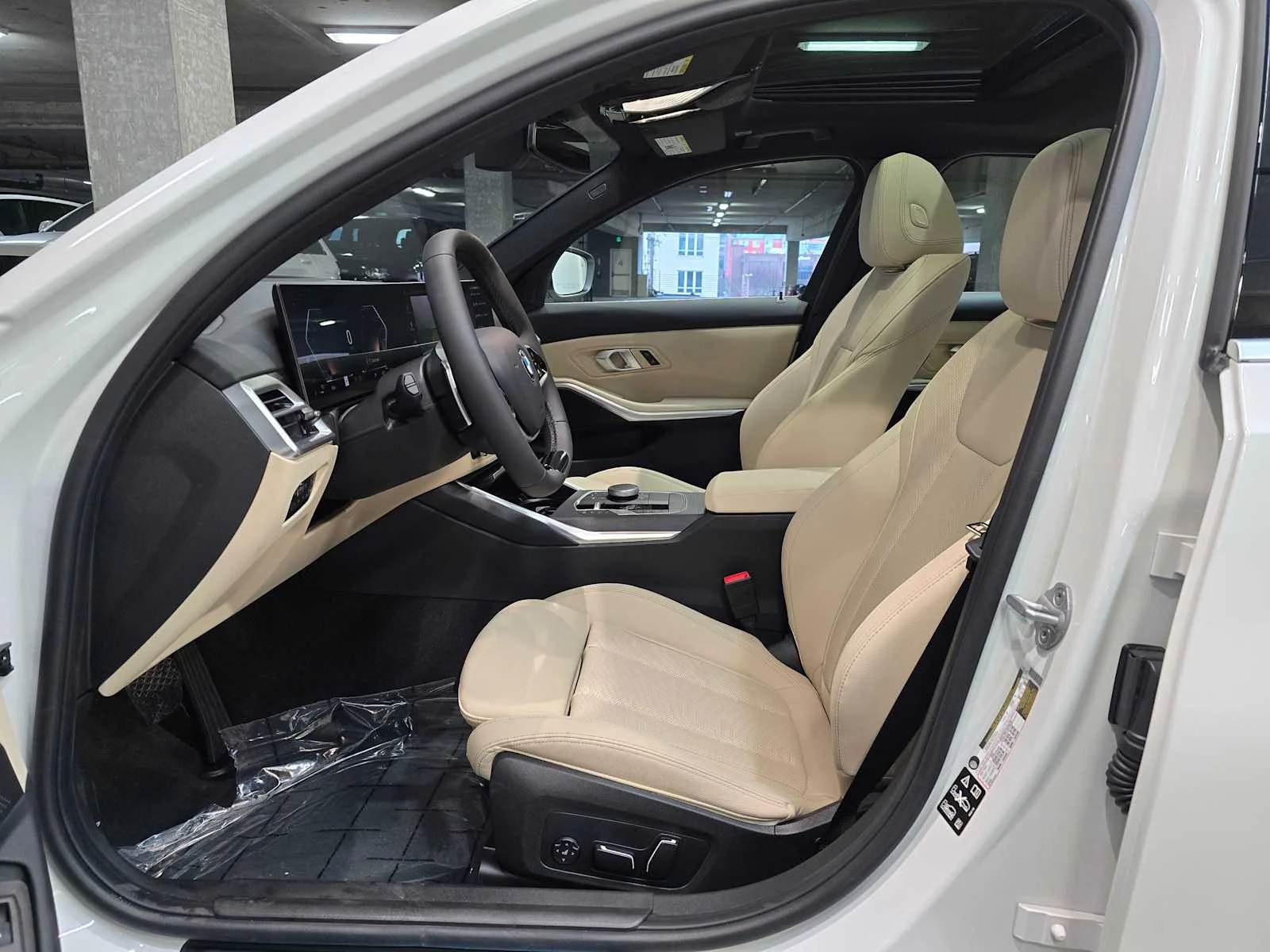 New 2026 Alpine White BMW NA xDrive image 25