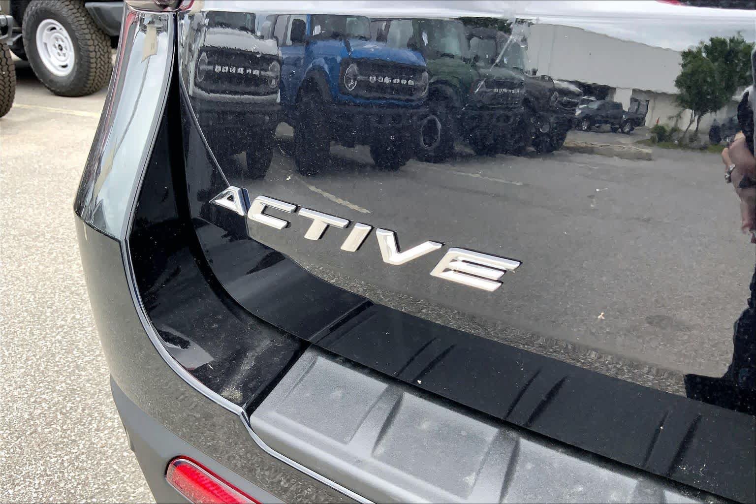 New 2026 Agate Black Metallic Ford Active image 15