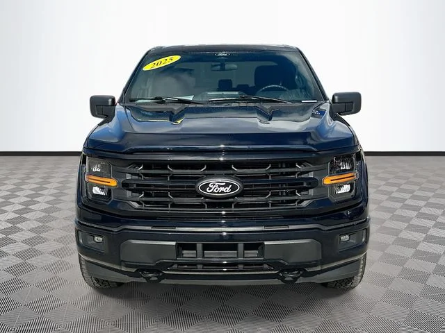 Used 2025 Blue Ford XLT image 2