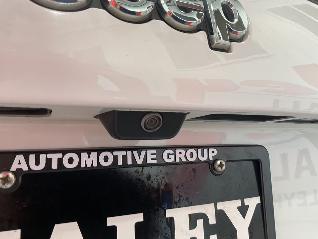 Used 2021 White Jeep Limited image 8