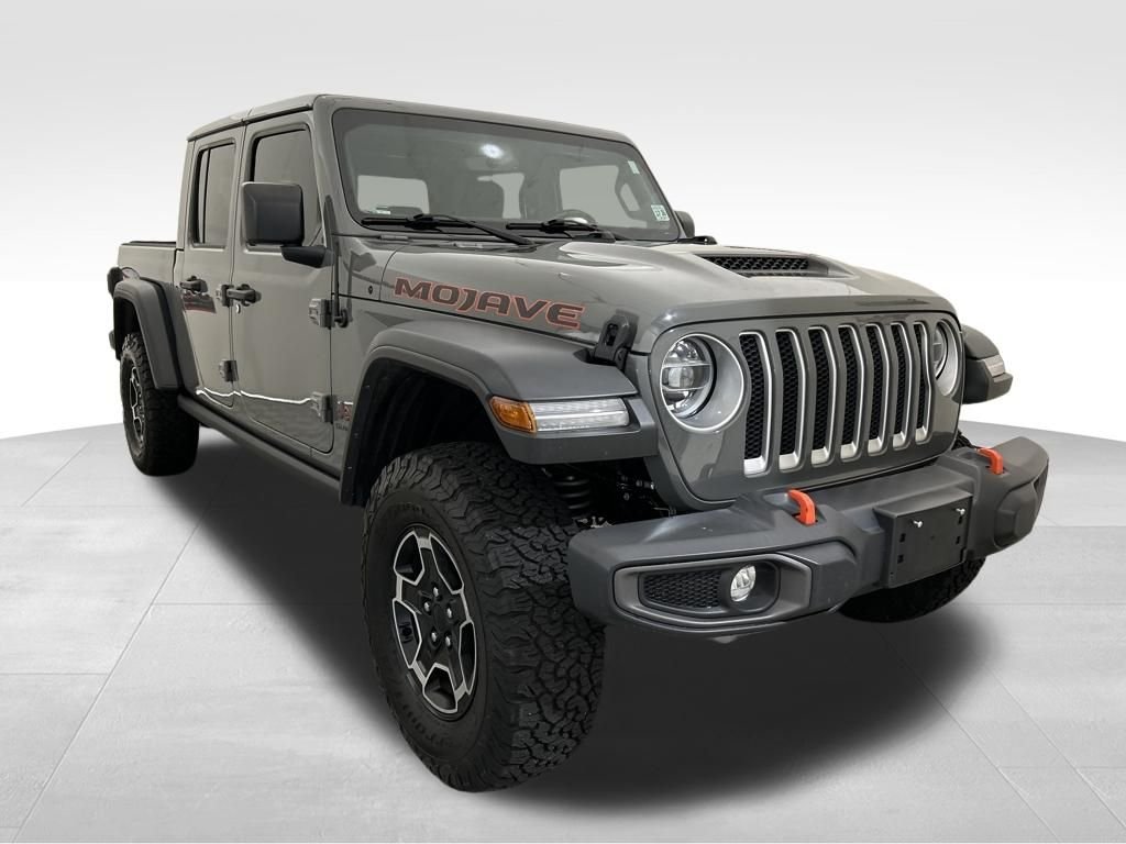 Used 2021 Gray Jeep Mojave image 9