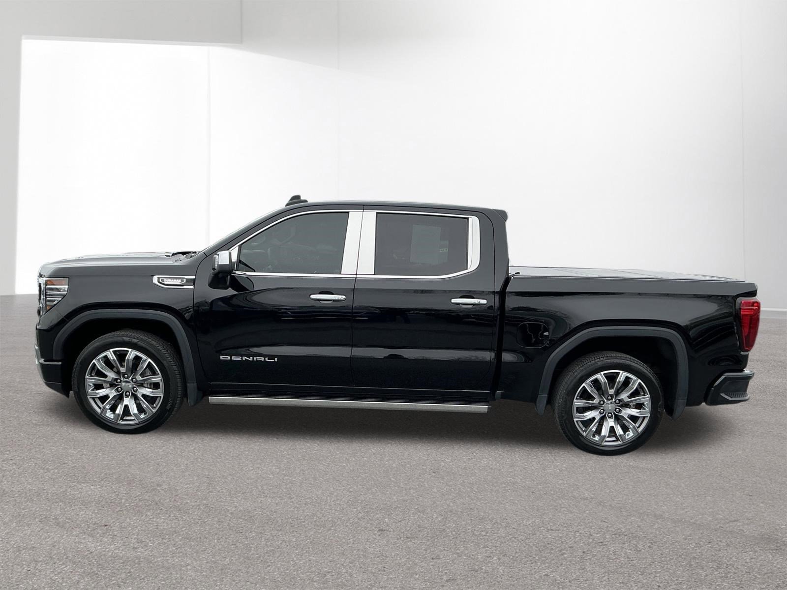 Used 2023 Onyx Black GMC Denali image 6