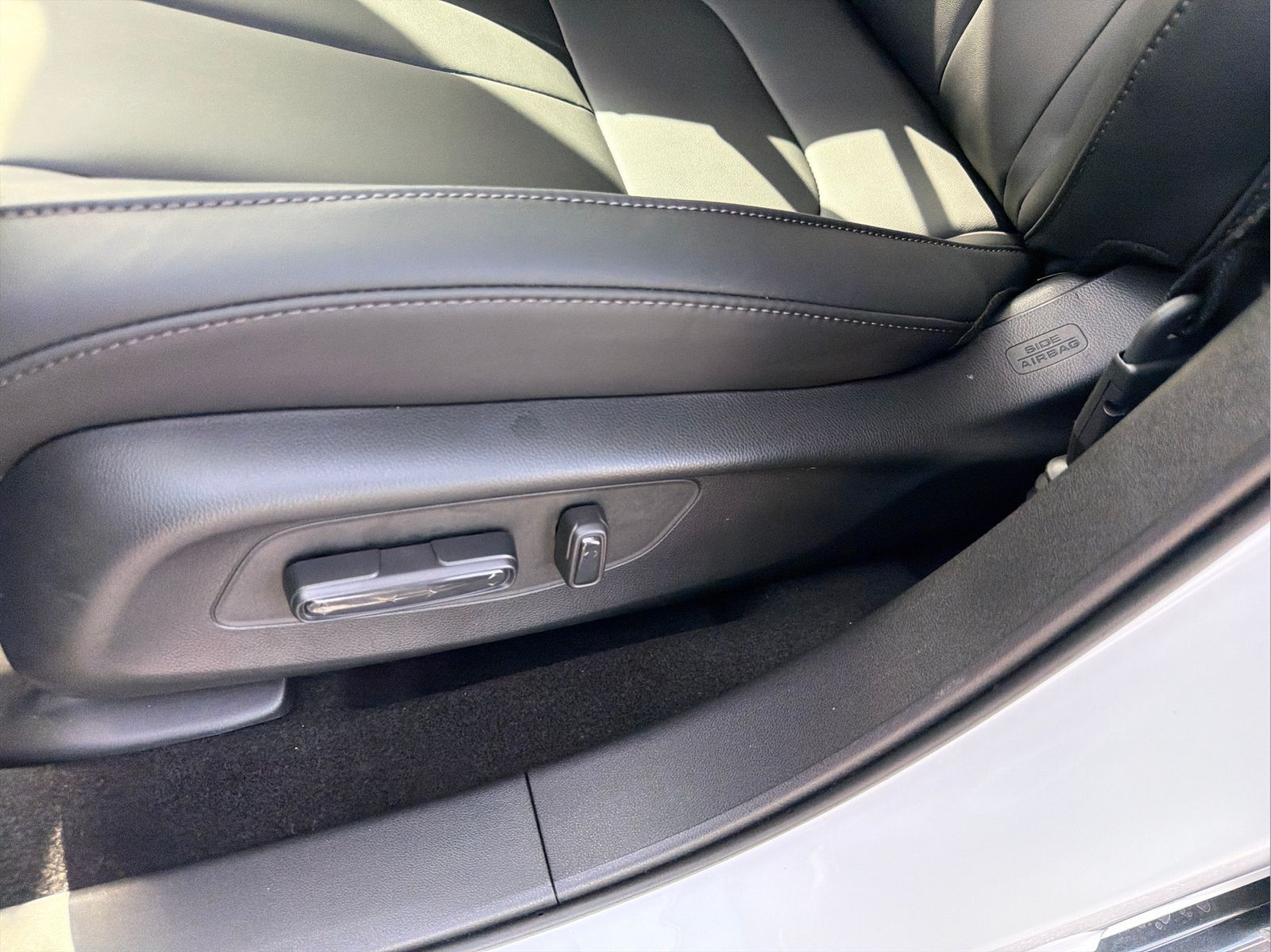 New 2026 Platinum White Pearl Acura Base image 27