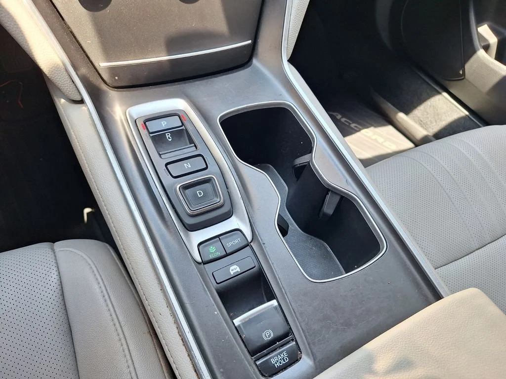 Certified Used 2022  Honda EX-L image 14