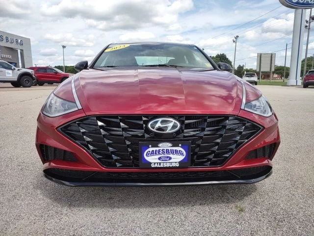 Used 2023 Red Hyundai SEL Plus image 8