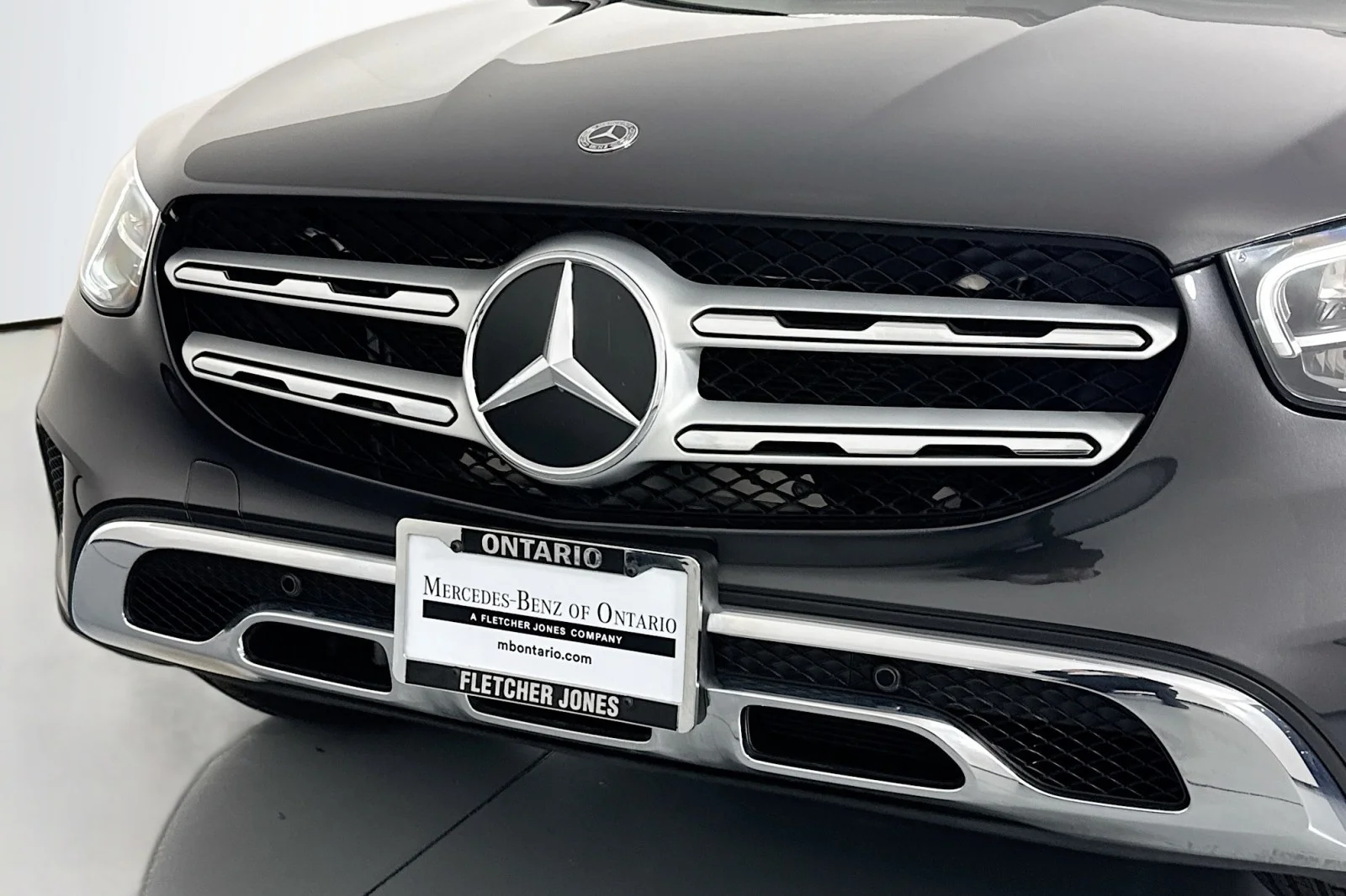 Certified Used 2022 Graphite Grey Metallic Mercedes-Benz 300 image 13