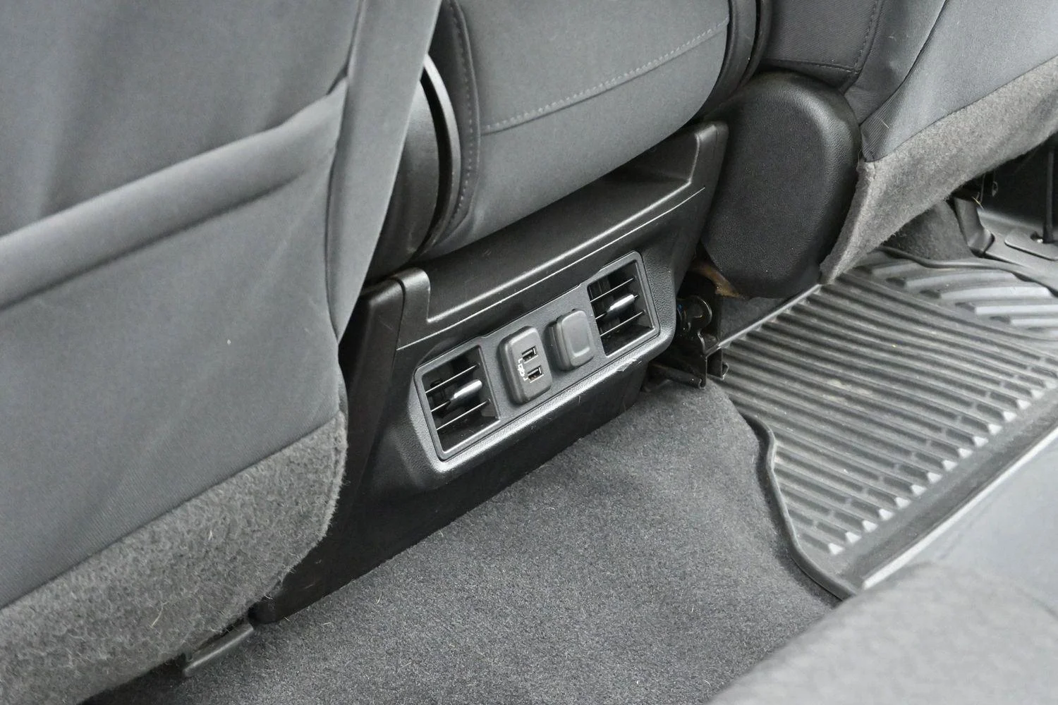 Used 2020 Summit White Chevrolet RST image 30