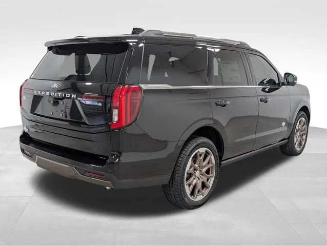 New 2027 Agate Black Metallic Ford King Ranch® image 57