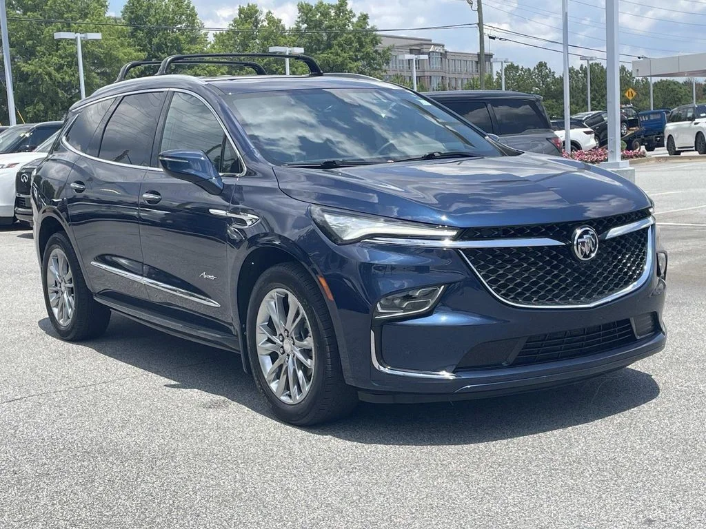 Used 2022 Blue Buick Avenir image 5