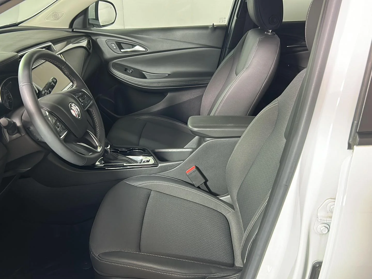 Used 2023 Summit White Buick Select image 13